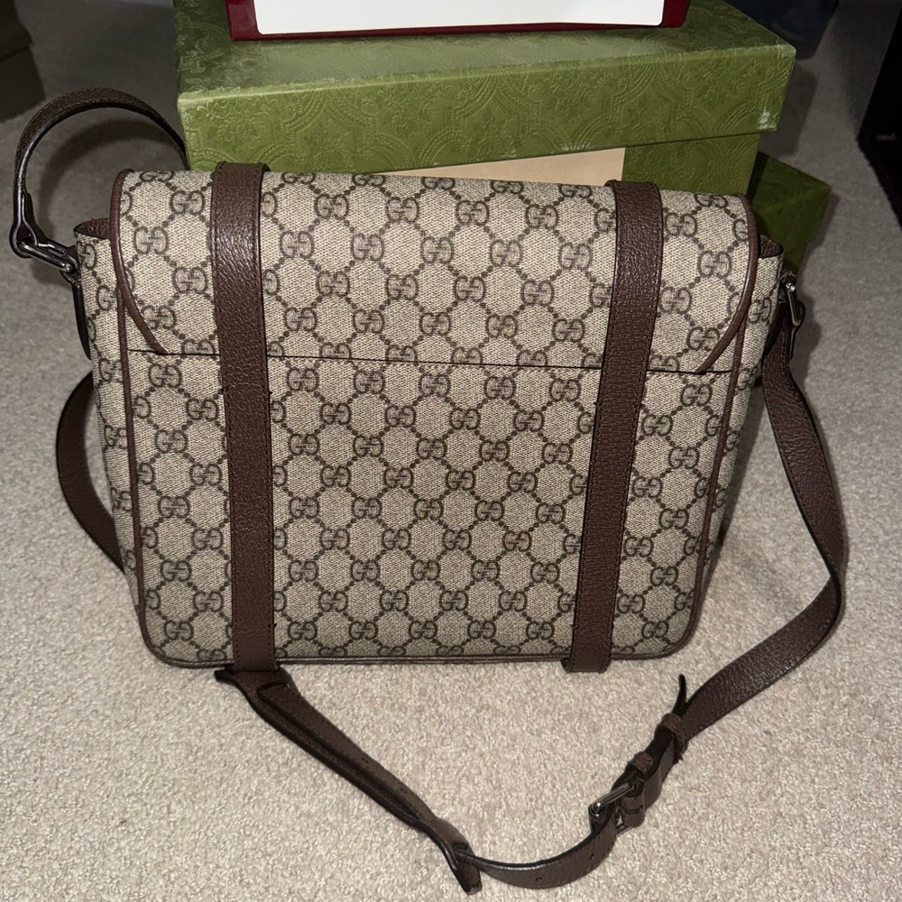 Gucci Messenger crossbody bag - Picture 4 of 8